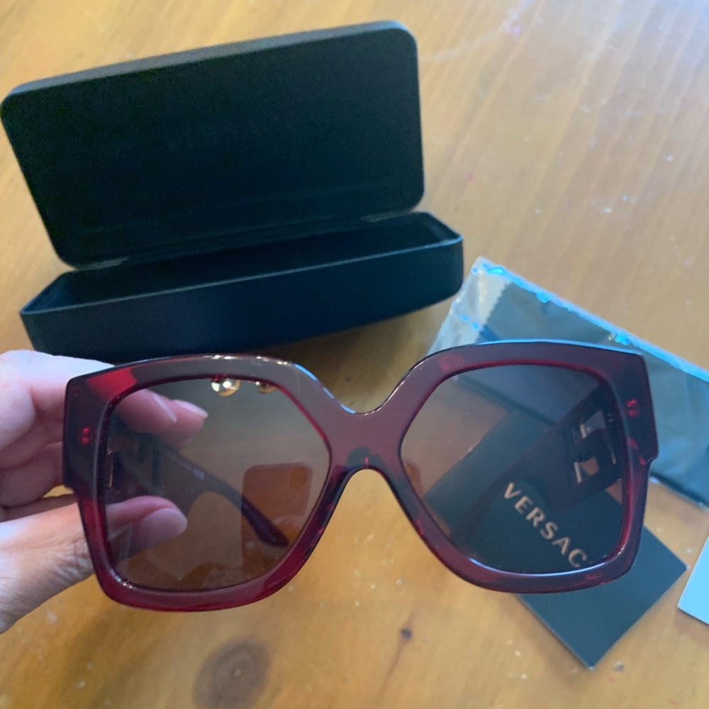 Versace Sunglasses model #4402